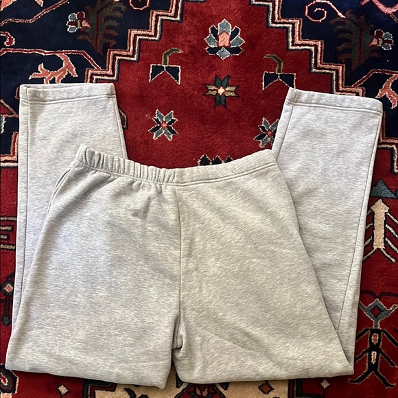 Nike Heather Gray Joggers - Picture 7 of 8